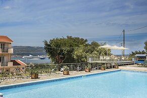 Panorama Fanari Studios & Apartments