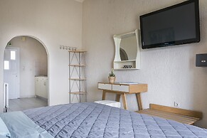 Panorama Fanari Studios & Apartments