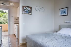 Panorama Fanari Studios & Apartments