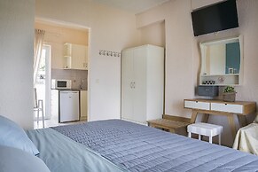 Panorama Fanari Studios & Apartments