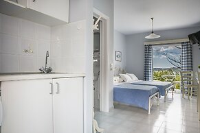 Panorama Fanari Studios & Apartments