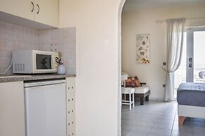 Panorama Fanari Studios & Apartments