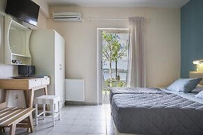 Panorama Fanari Studios & Apartments