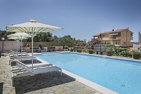 Panorama Fanari Studios & Apartments