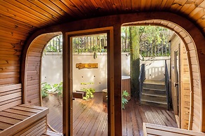 Casa Vela Boutique House