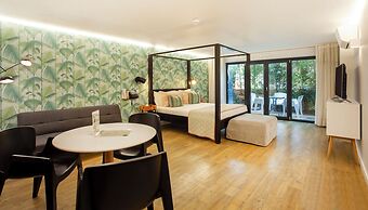 Casa Vela Boutique House