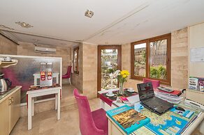 Istanbul Garden Suite