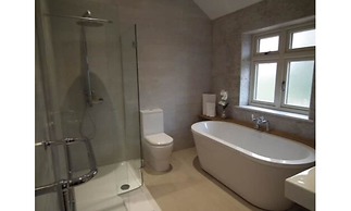 The Kingsley at Eversley