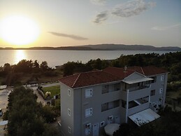 Oskars Studios & Apartments