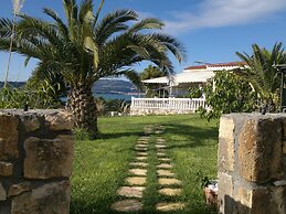 Oskars Studios & Apartments