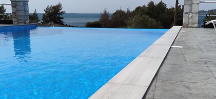 Oskars Studios & Apartments