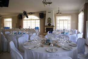 Oskars Studios & Apartments