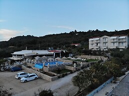 Oskars Studios & Apartments