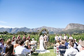 Holden Manz Country House