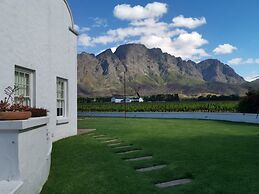 Holden Manz Country House