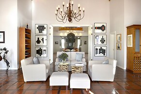 Holden Manz Country House