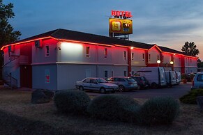 The Originals Access, Hôtel Bordeaux Lac