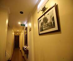 Hanoi House Hostel & Travel