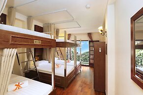Hanoi House Hostel & Travel