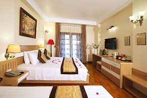 Hanoi House Hostel & Travel