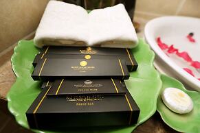 Hanoi House Hostel & Travel