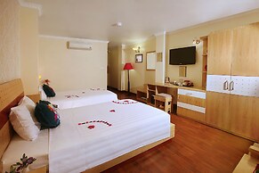 Hanoi House Hostel & Travel