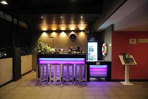 Bangkok Inter Place Hotel