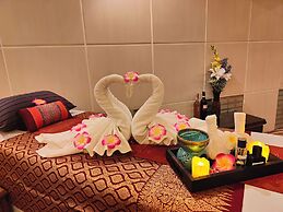 Bangkok Inter Place Hotel