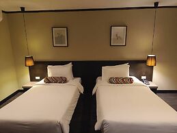 Bangkok Inter Place Hotel