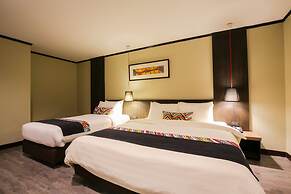 Bangkok Inter Place Hotel