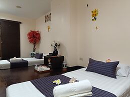 Bangkok Inter Place Hotel