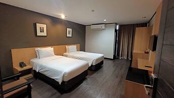 Bangkok Inter Place Hotel