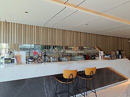 Bangkok Inter Place Hotel