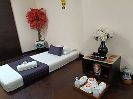 Bangkok Inter Place Hotel