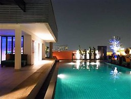 Bangkok Inter Place Hotel