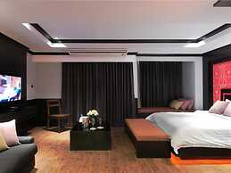 Bangkok Inter Place Hotel