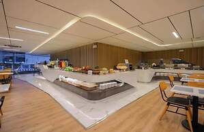 Bangkok Inter Place Hotel