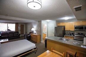 Panorama Vacation Retreat at Horsethief Lodge