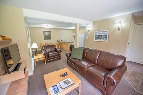 Panorama Vacation Retreat at Horsethief Lodge