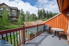 Panorama Vacation Retreat at Horsethief Lodge