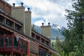 Panorama Vacation Retreat at Horsethief Lodge