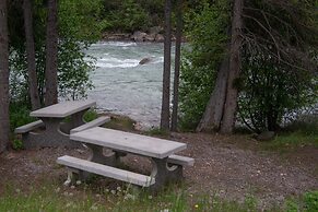 Panorama Vacation Retreat at Horsethief Lodge