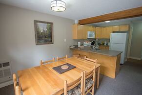 Panorama Vacation Retreat at Horsethief Lodge