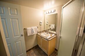 Panorama Vacation Retreat at Horsethief Lodge