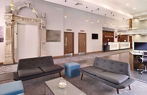 DoubleTree by Hilton Lincoln