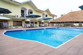 Sunlodge Hotel