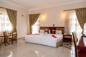 Sunlodge Hotel