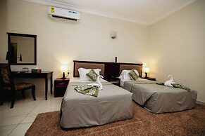 Sunlodge Hotel