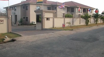 Rayporsh Hotel