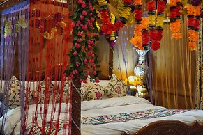 Swan Group Of Houseboats